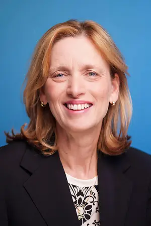 Porträt Bundesfamilienministerin Karin Prien