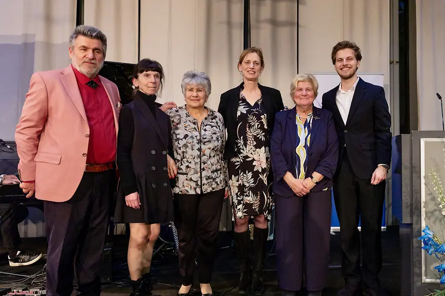 Karin Prien mit Mitgliedern der Union Progressiver Juden