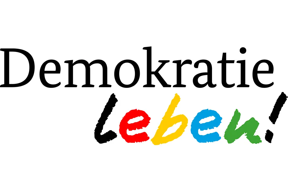 Logo Demokratie leben!